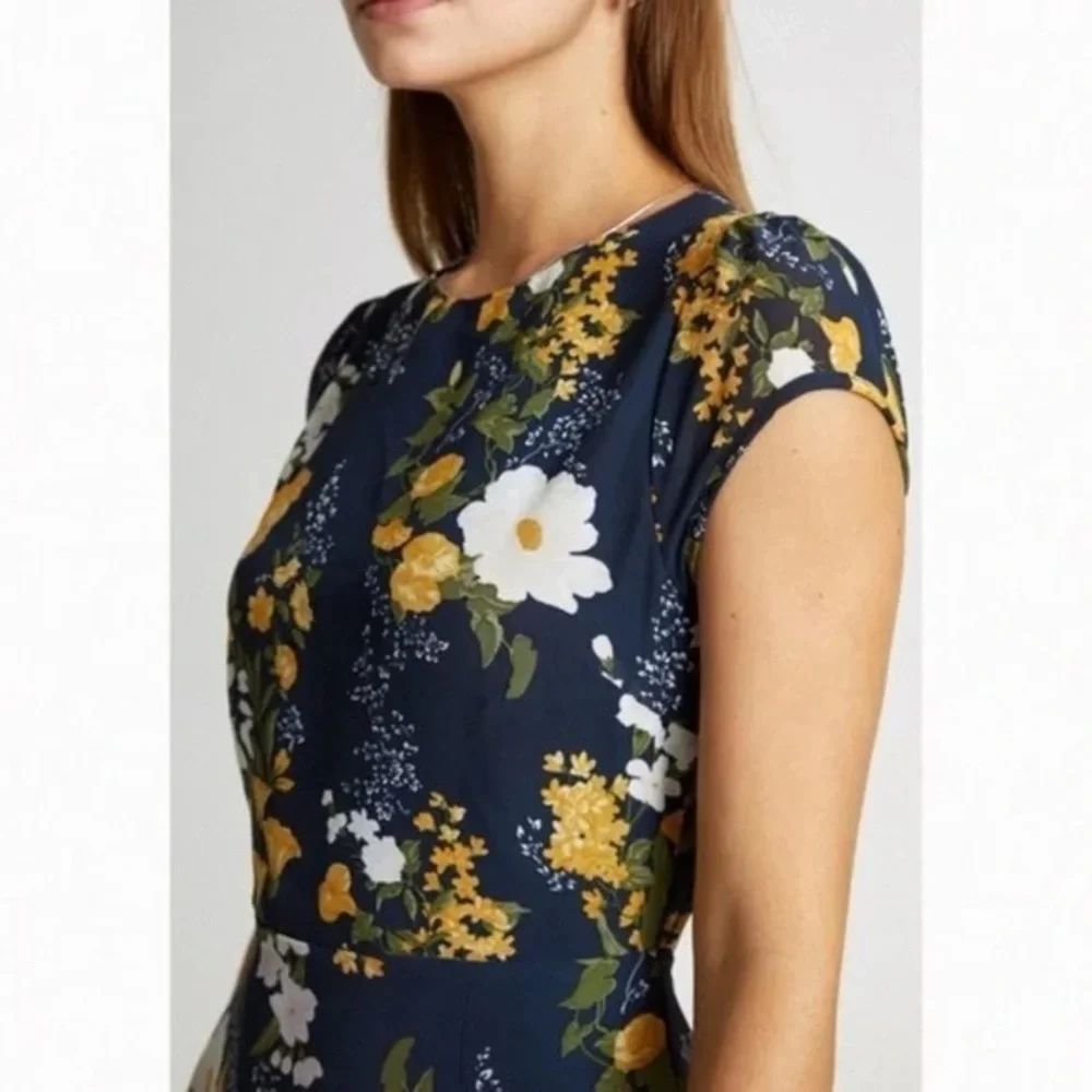 Reformation Gavin Dress - Graciella Size 6 - Picture 6 of 11